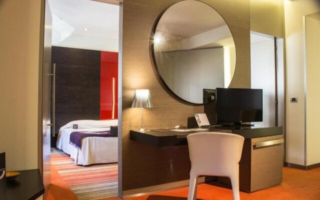 UNA HOTELS T Hotel Cagliari