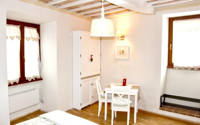 Studio in Gubbio, With Wonderful City View and Wifi