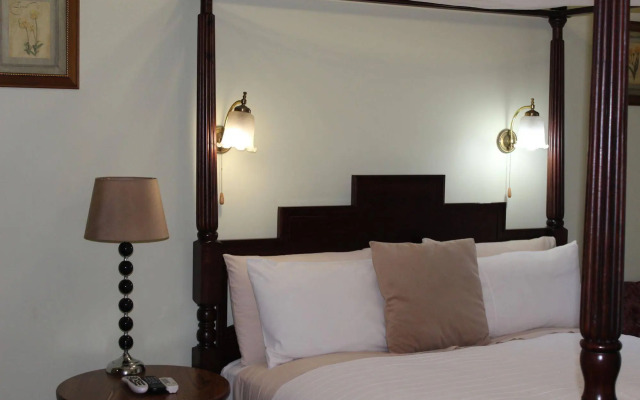 Mendelssohn Manor Guest House