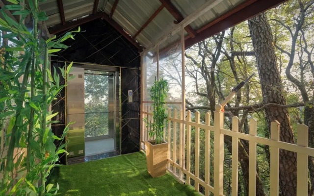 The Pine Retreat - Mall Road Dalhousie