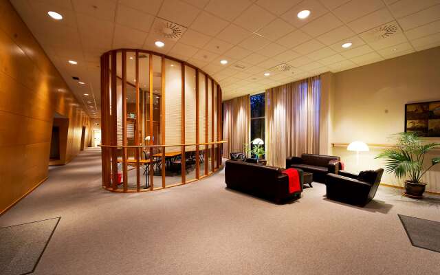 Park Inn by Radisson Haugesund Airport Hotel