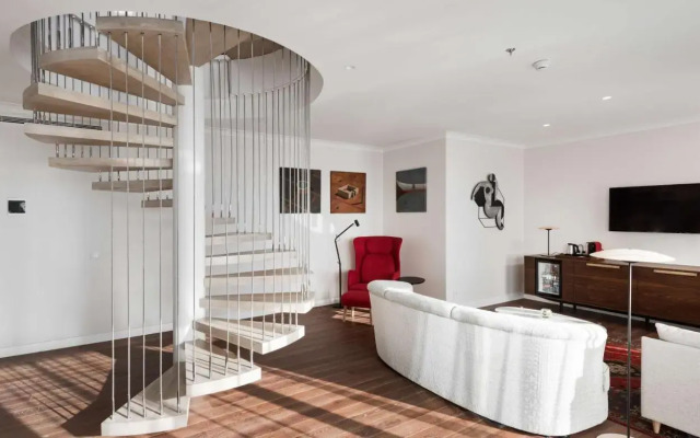 NH Collection Madrid Eurobuilding