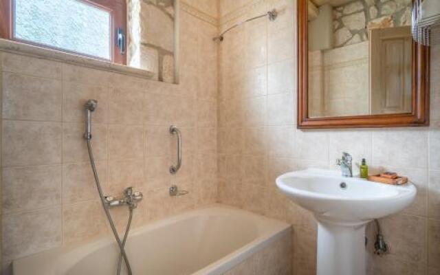 Flat 1 Bedroom 2 Bathrooms - Vasilikos