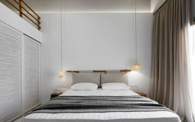 Arco Solium Suites Milos Family Suite
