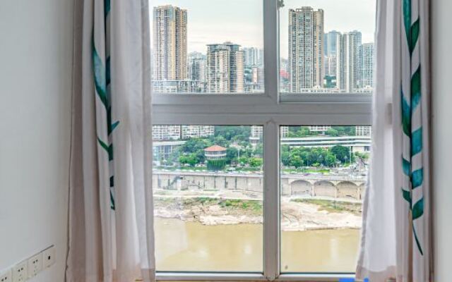 Recalling Yangtze River Hotel