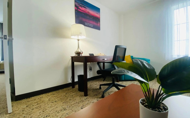 La Quinta by Wyndham Reynosa