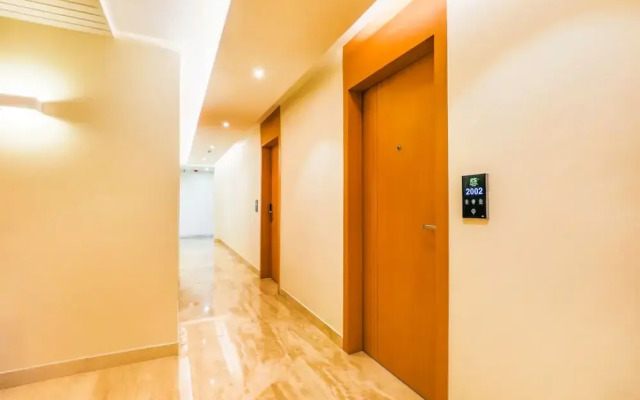 Fabhotel Capitol Suites