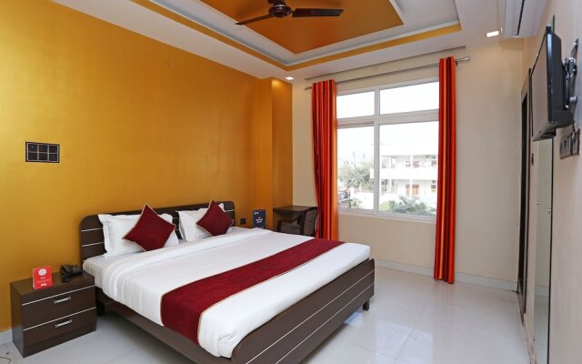 OYO Flagship 199 Gomti Nagar