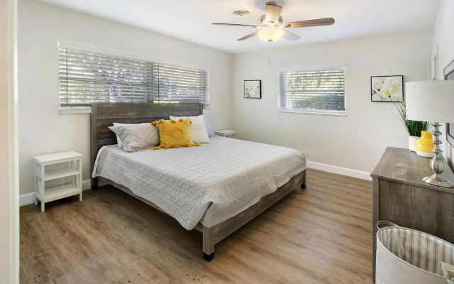 The Waterman's Retreat Unit N