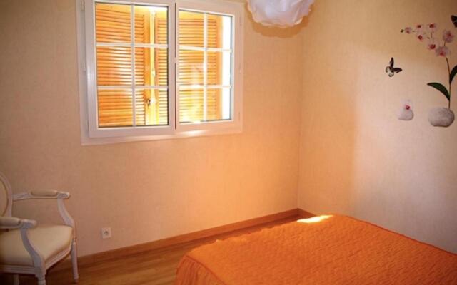 Wonderfully landscaped garden and nice house