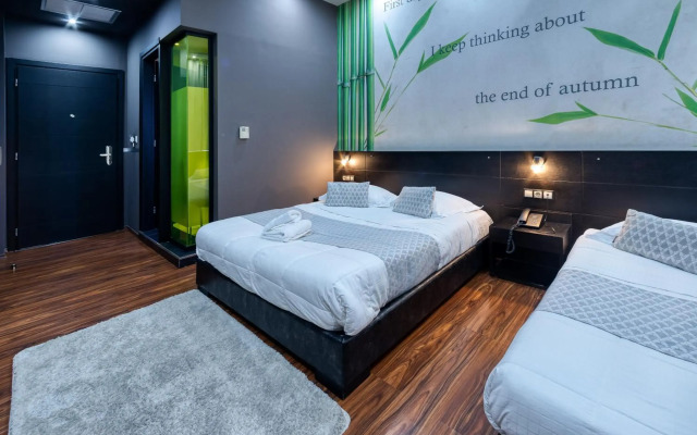 Gallery Art Hotel