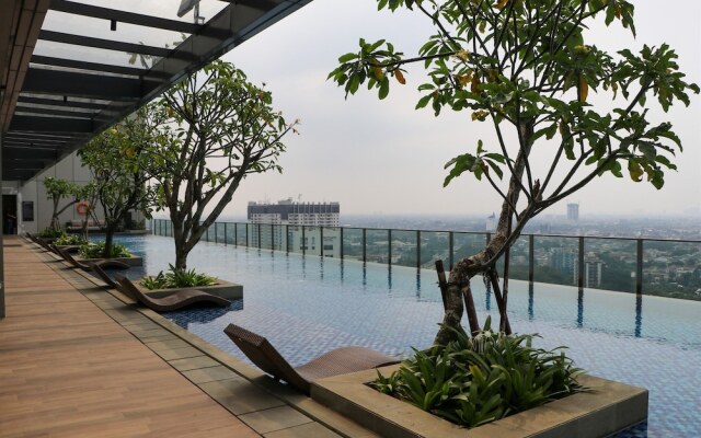 Exclusive And Homey 2Br Apartment Arumaya Residence