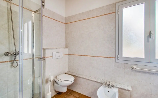 Oliva Family Apt Shared Pool,volterra
