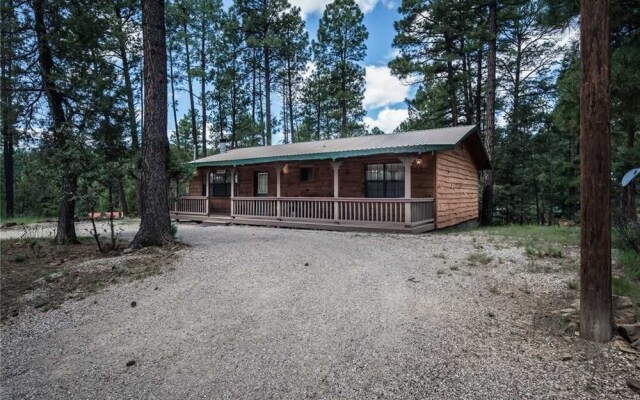 123 Rising Hill - Two Bedroom Cabin