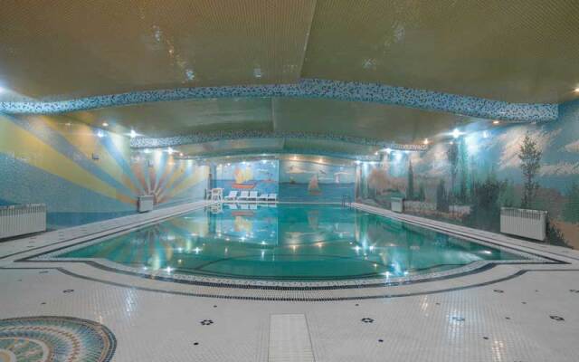 Ferdowsi International Grand Hotel