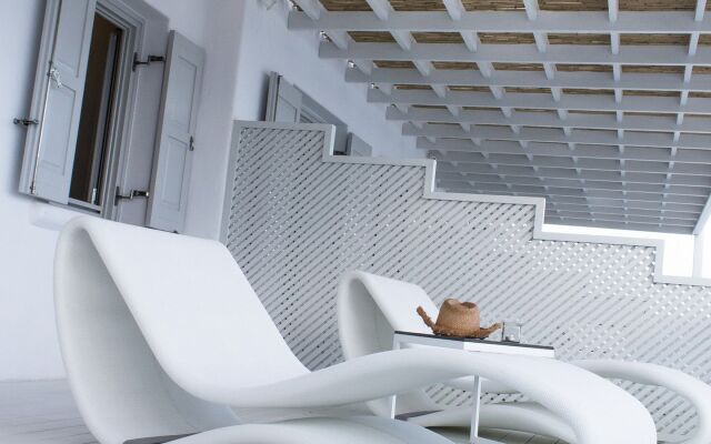 Santana Luxury Suites