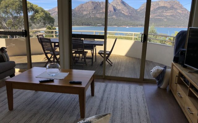 Freycinet Beach House