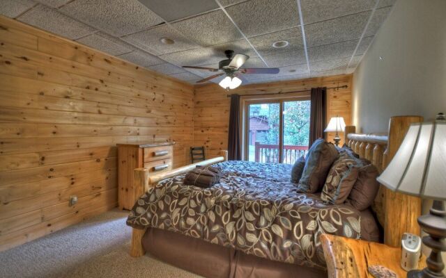 River's Bear Lair