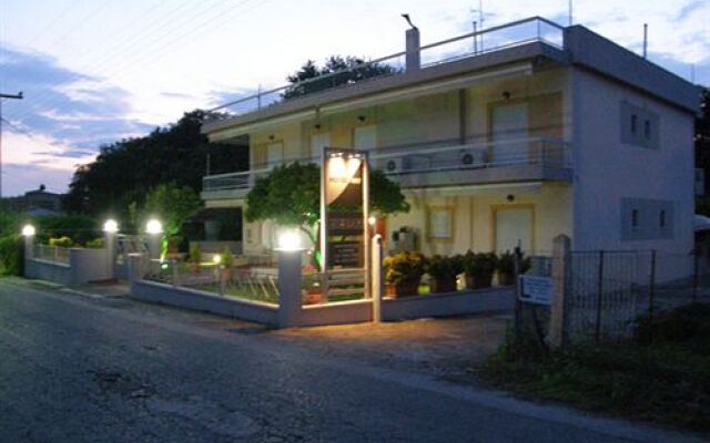 Hotel Aki