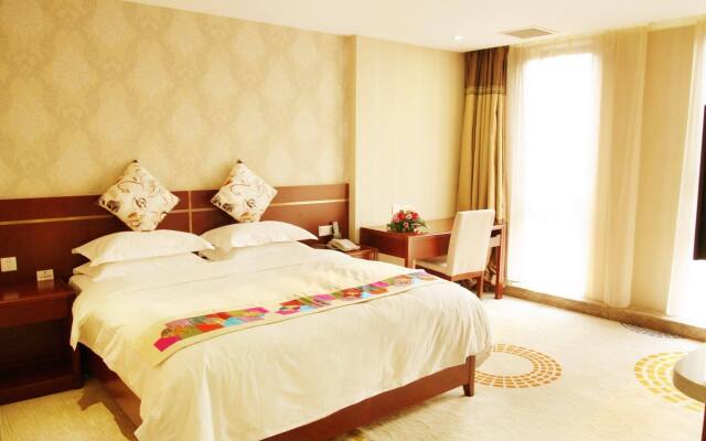 Fuyong Yulong Hotel