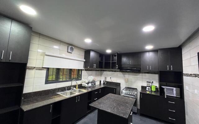 3 bedroom luxury apartments