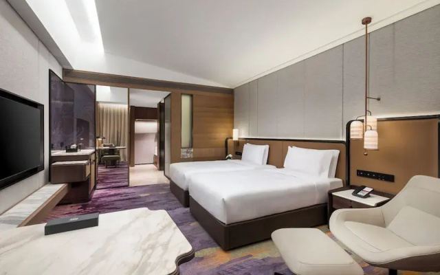 Hualuxe Xianyang By Ihg