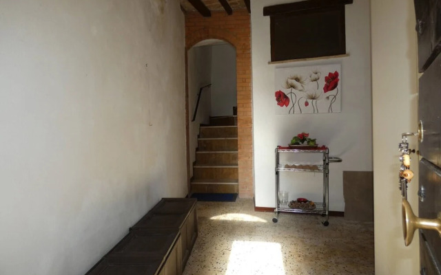 SCAPPO IN UMBRIA, Porta Leone