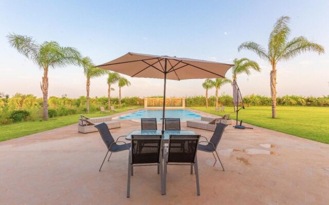 Villa With 7 Bedrooms in Marrakech, With Wonderful Mountain View, Priv