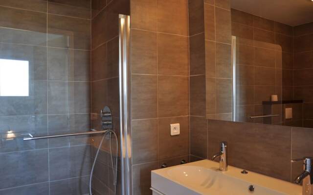 Lavish House in Ardeche With Shared Pool