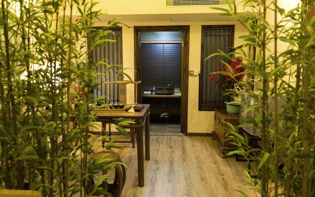 Hangzhou Lingyin No.53 Zen House