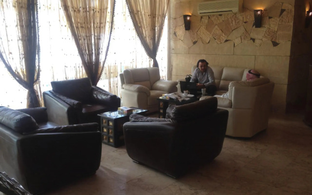 Bait Al Amani Suites