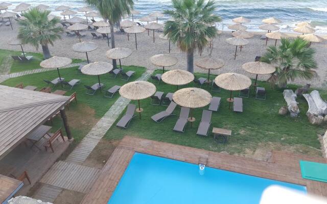 Porto Zorro Beach Hotel