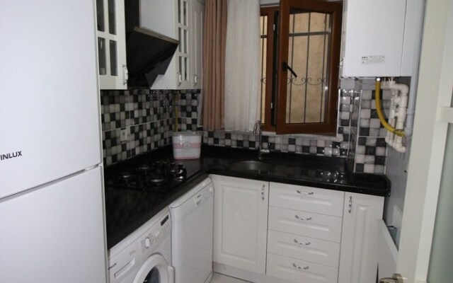 Kardeşler Apart