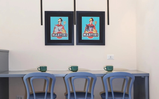 Piazza Bellini - Contemporary Art Apartment CAV