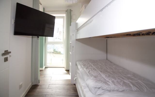 Wohnen am Yachthafen W25