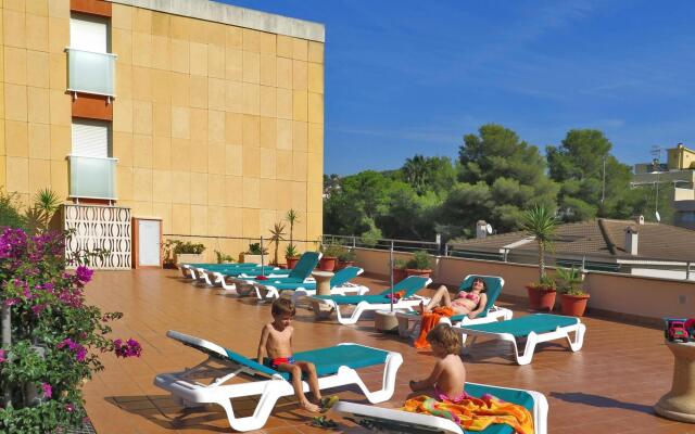Apartment in Calafell With a Shared Pool