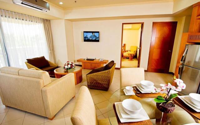Puri KIIC Golf View Hotel