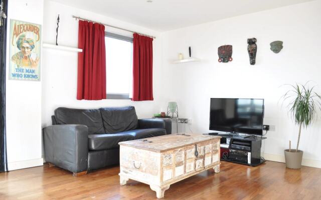 2 Bedroom Apartment in Clapham