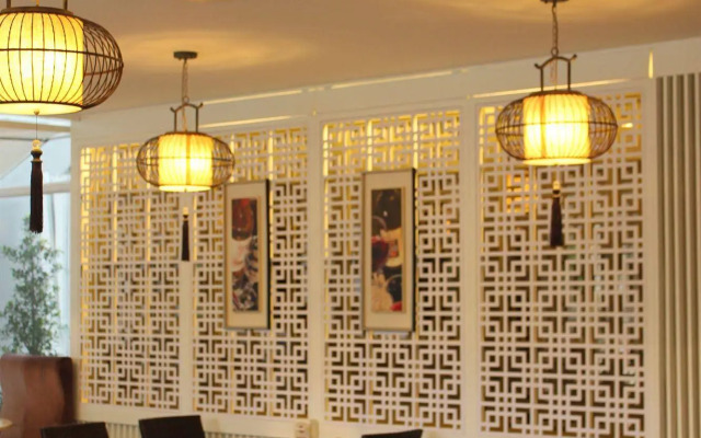 Sino Maison Hotel