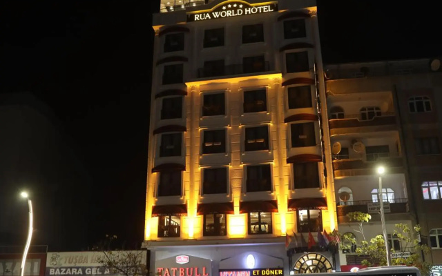 Rua World Hotel
