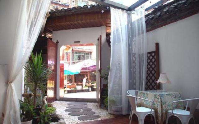 Rose Courtyard
