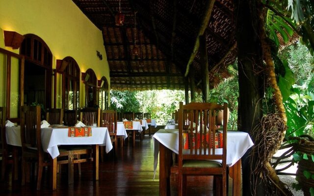 Moivaro Coffee Plantation Lodge