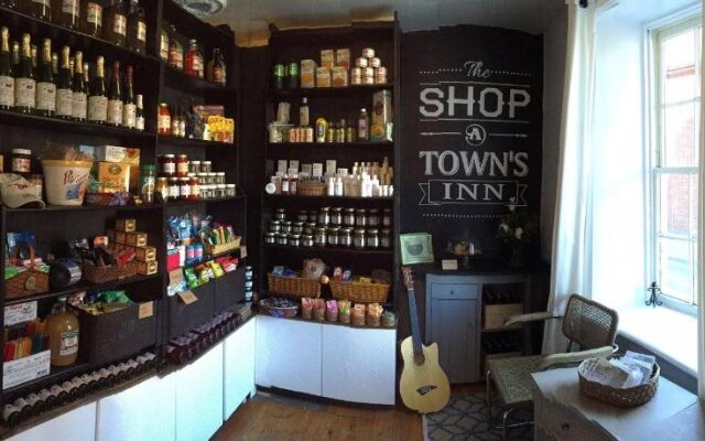 Town's Inn