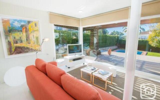 Abahana Villas Traviata