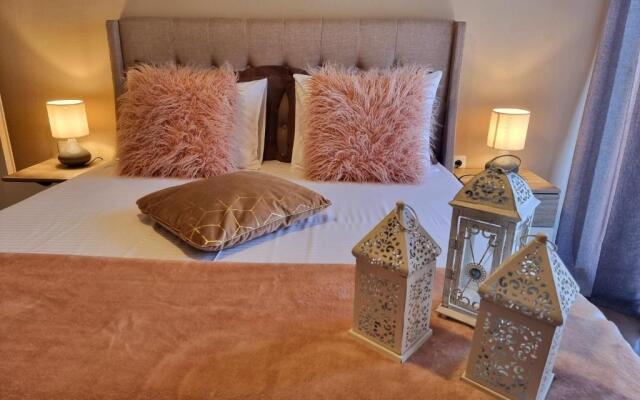 Charming Volos House 1