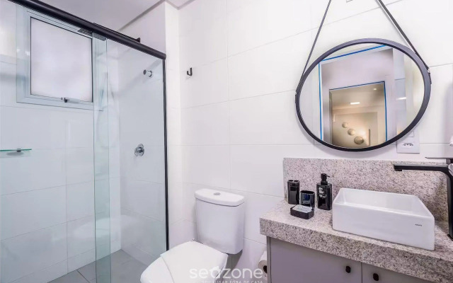 Apto c/ churrasq. 650m da praia - Ingleses CCI003