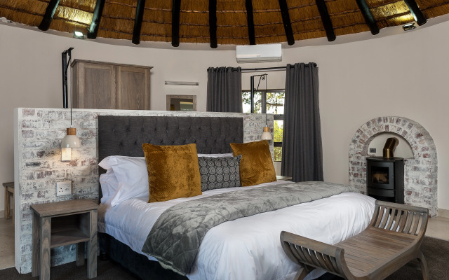 Cayley Mountain Resort