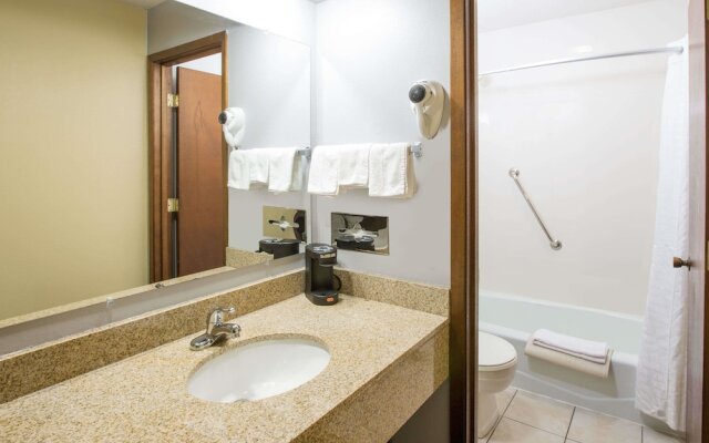 Best Western Norseman Inn