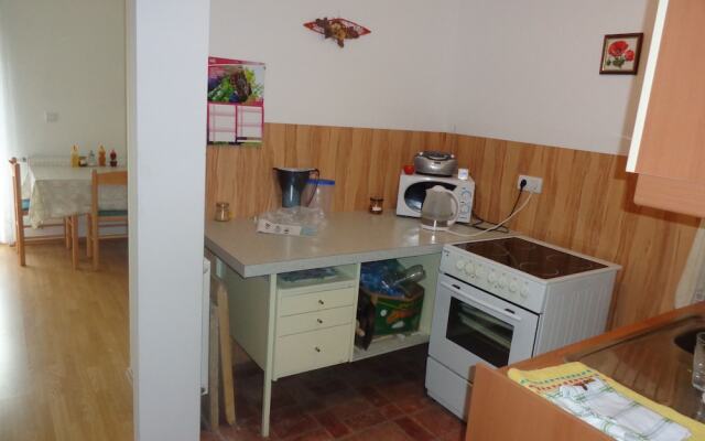 Tourist farm and beekeeping Salamun