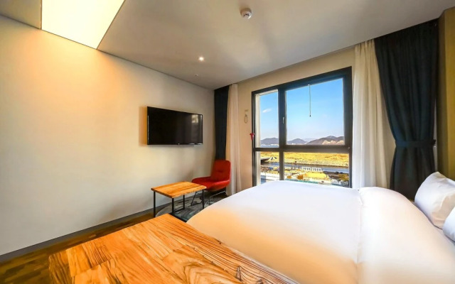 Changwon Masan Hotel Yeowoobi
